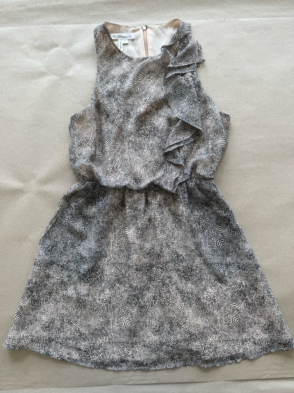 BCBG — Gray Ruffle-Shoulder Dress — Size 6
